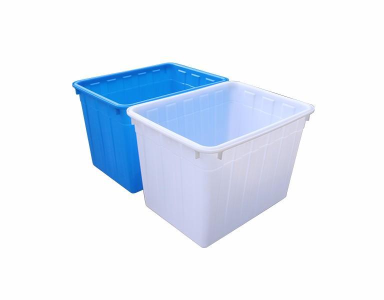 真人游戏第一品牌
300L塑料水箱