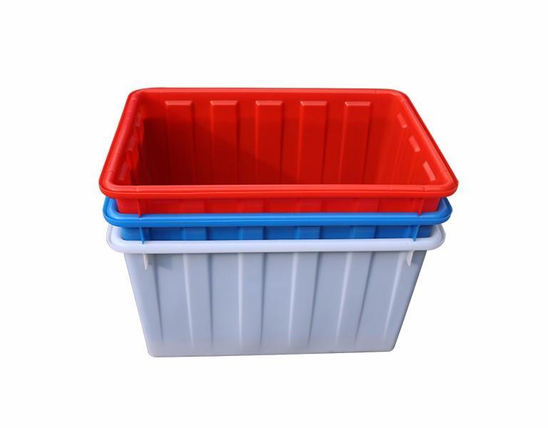 真人游戏第一品牌
70L塑料水箱