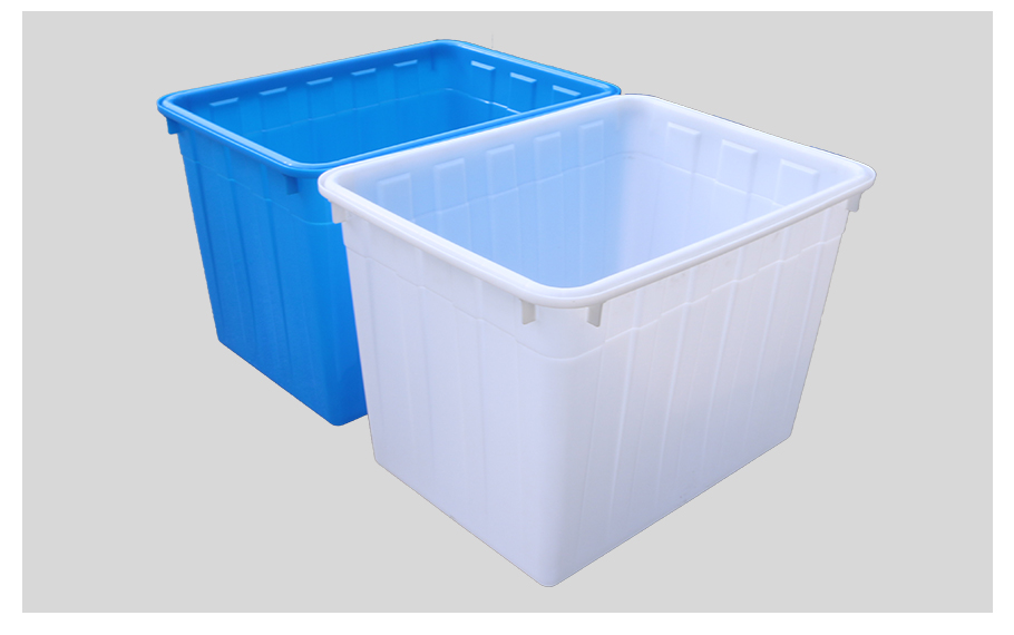真人游戏第一品牌
400L塑料水箱